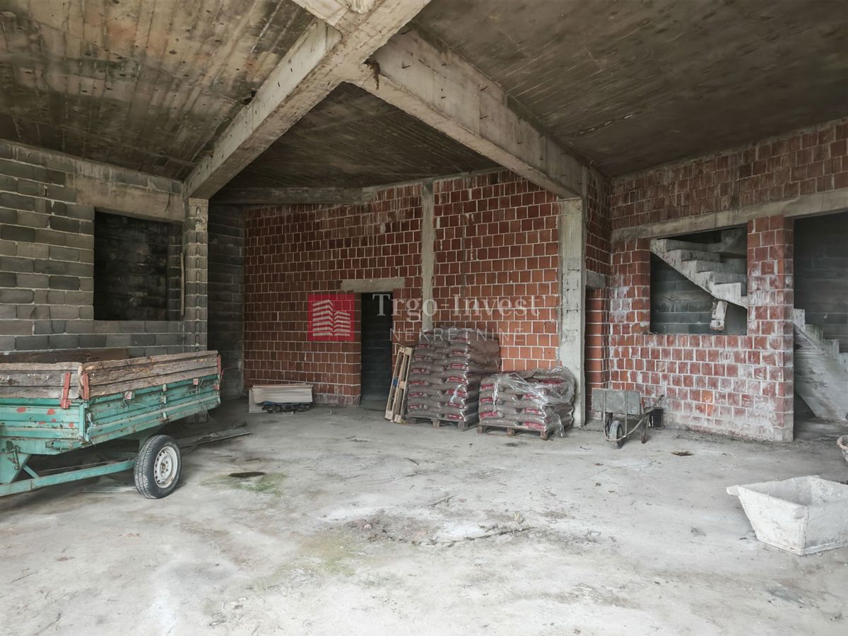 Terreno Brodski Varoš, Slavonski Brod, 1.021m2