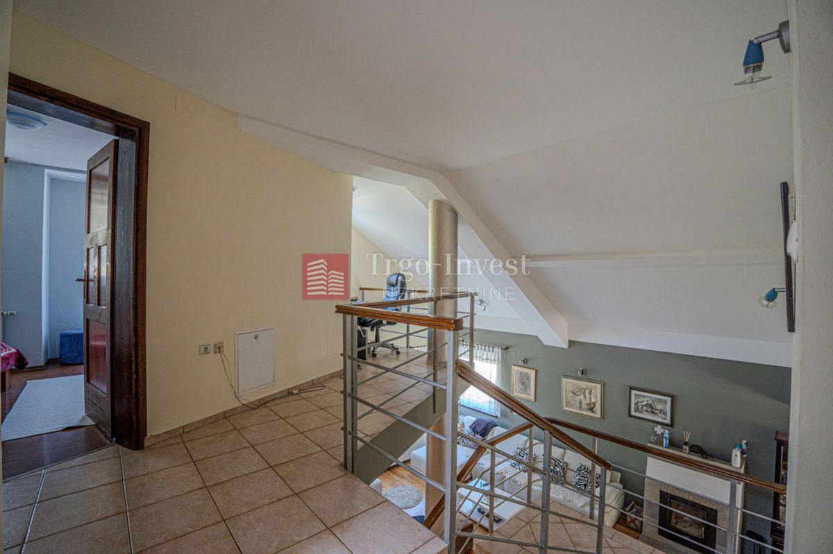 Casa Brodsko Vinogorje, Slavonski Brod, 170m2