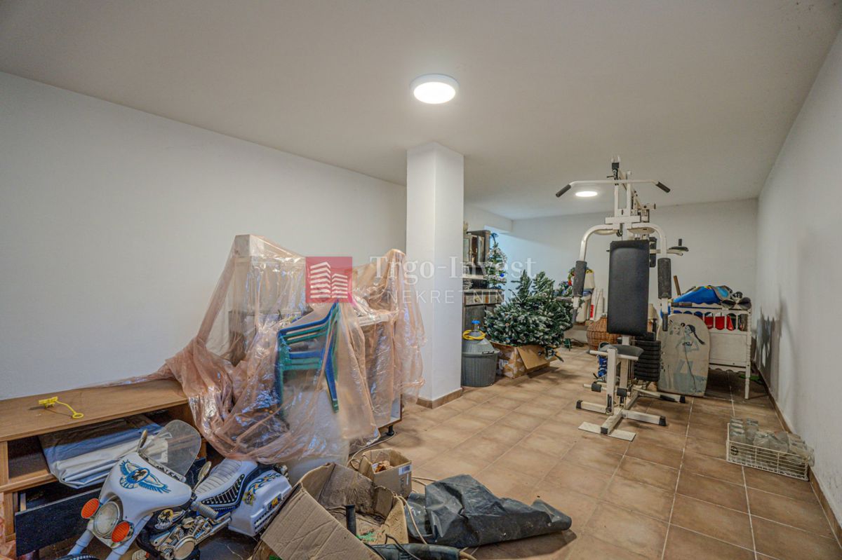 Casa Brodsko Vinogorje, Slavonski Brod, 170m2