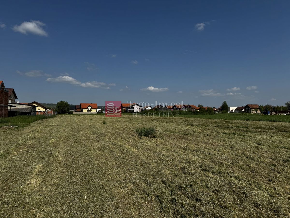 Terreno Livada, Slavonski Brod, 435m2