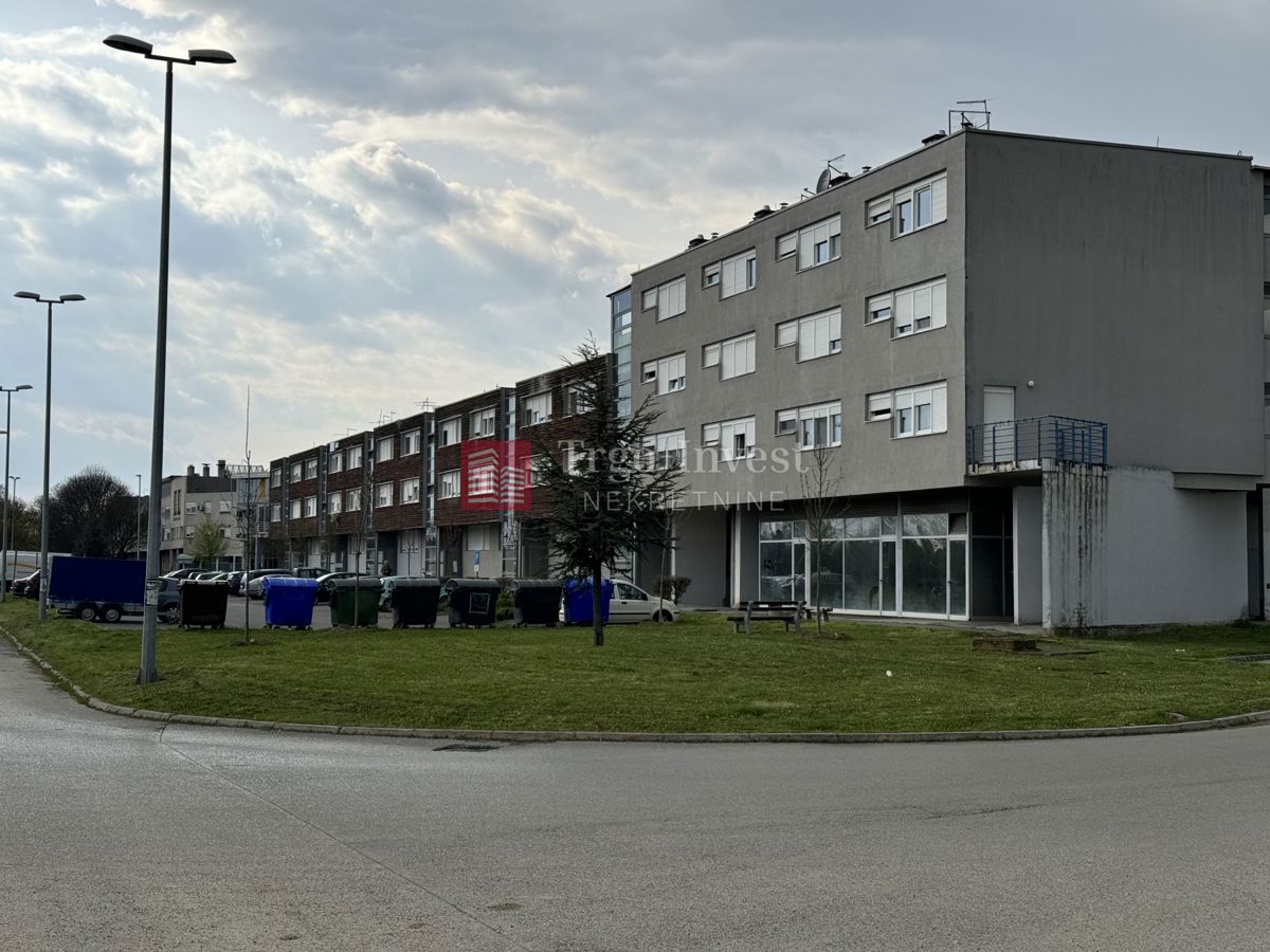 Appartamento Naselje Andrije Hebranga, Slavonski Brod, 75m2