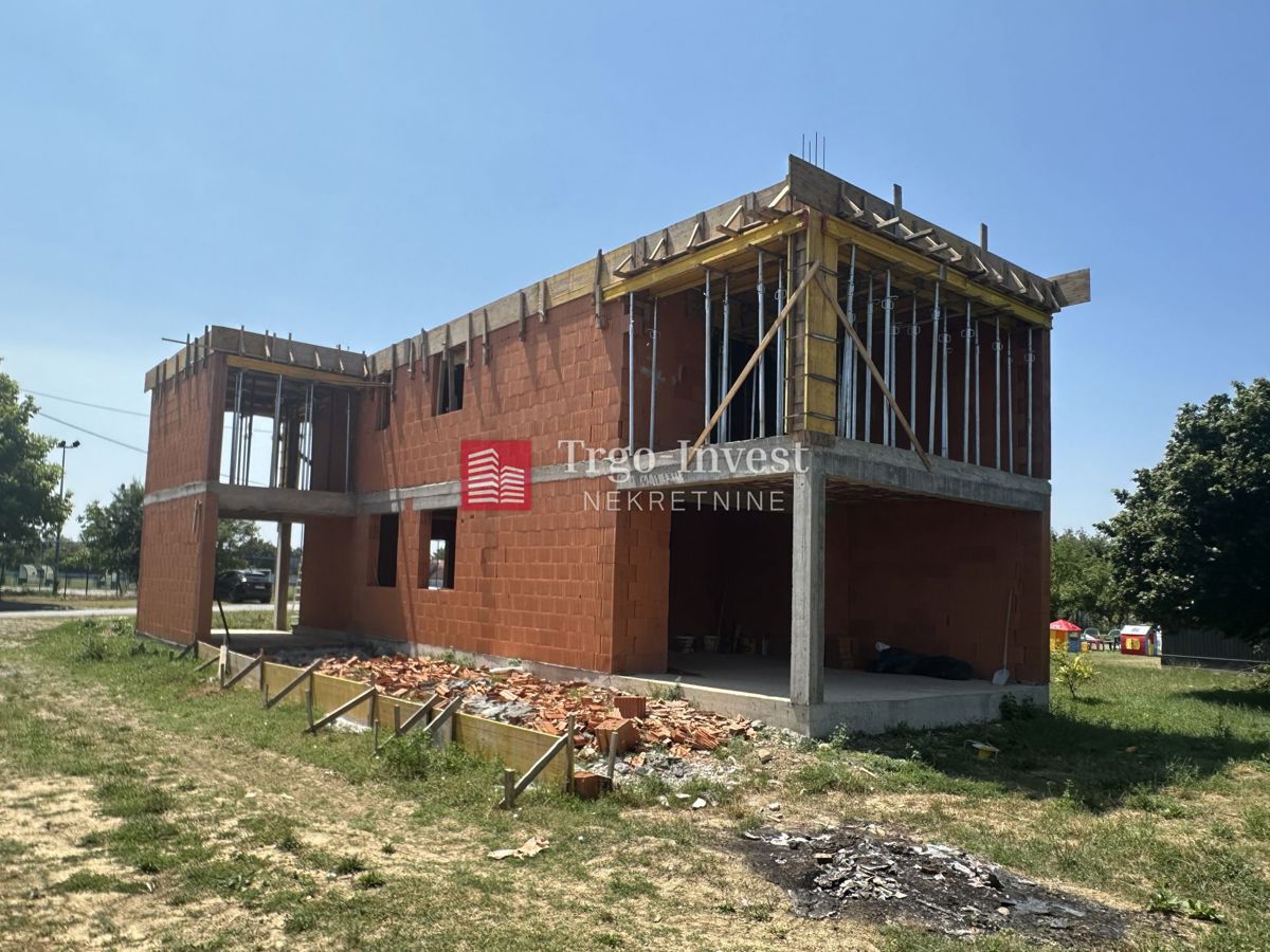 Casa Krajiška, Slavonski Brod, AUGUSTINA JARIĆA - IVANA MERTZA, SLAVONSKI BROD., 200m2