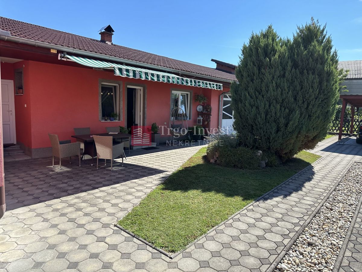 Casa Mali Pariz, Slavonski Brod, VJEKOSLAVA KLAIĆA, SLAVONSKI BROD., 190m2