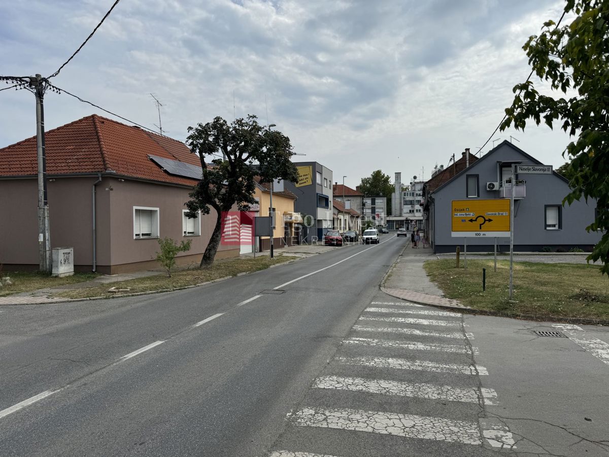 Casa Slavonija 2, Slavonski Brod, 230m2