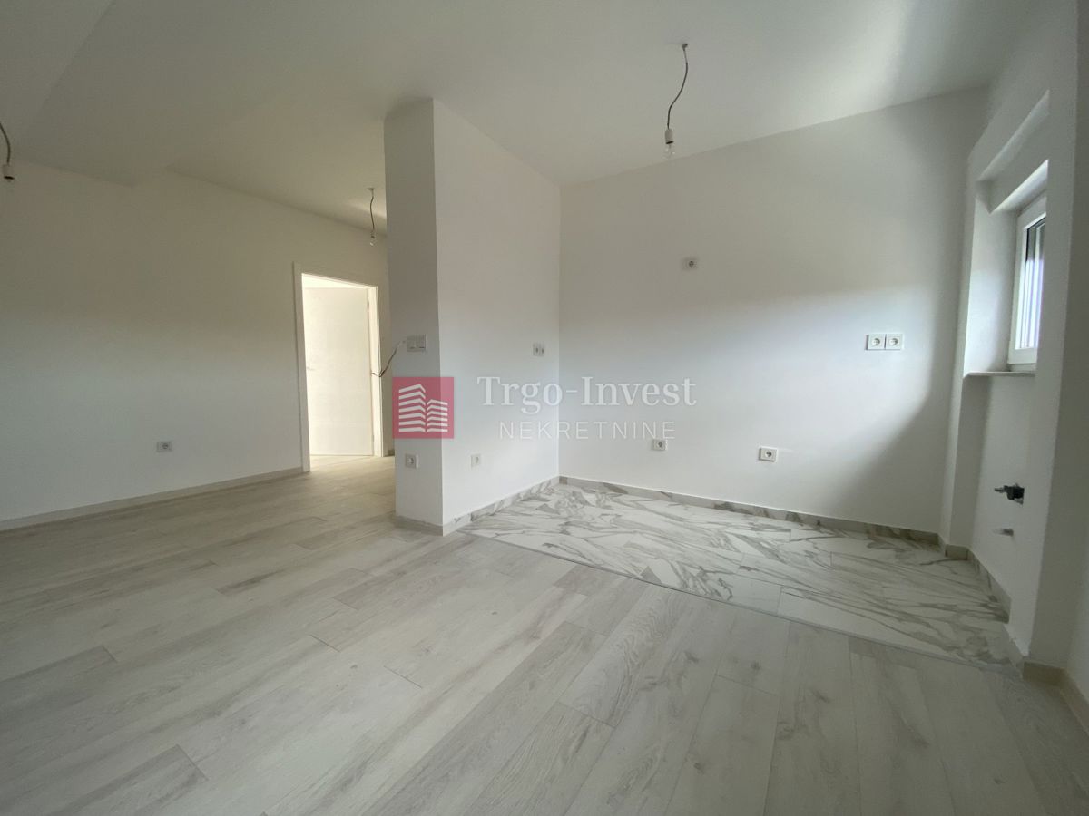 Appartamento Livada, Slavonski Brod, 77m2