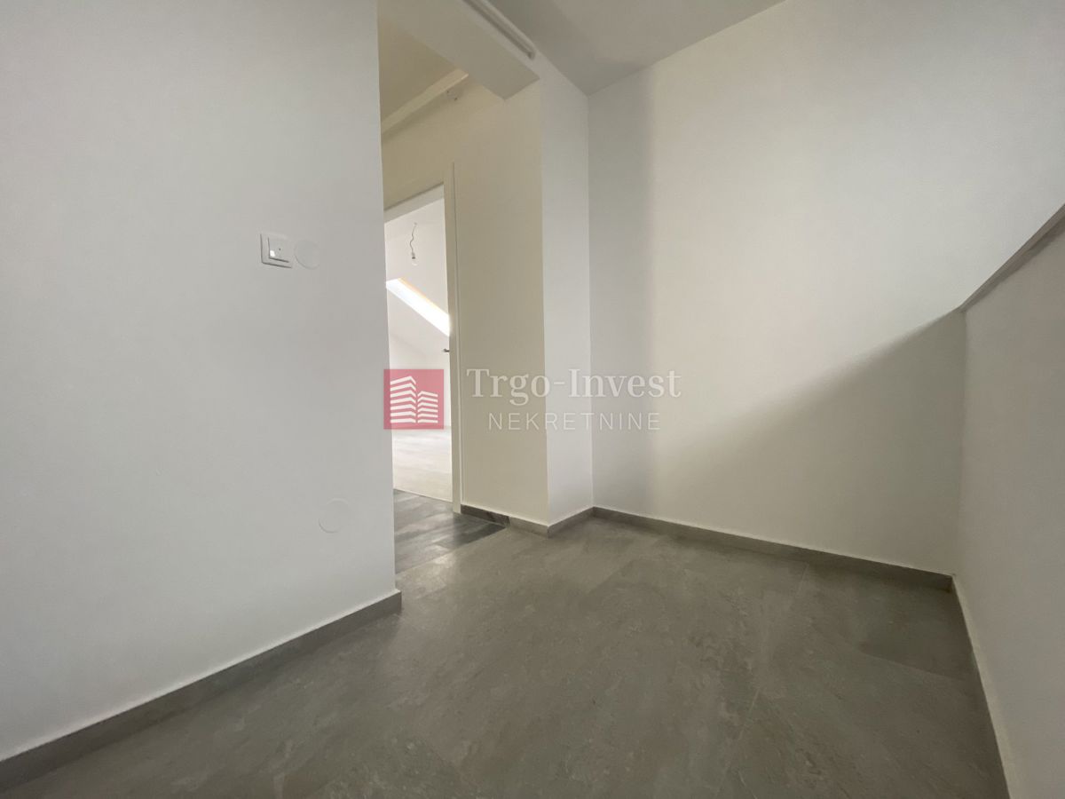 Appartamento Livada, Slavonski Brod, 77m2