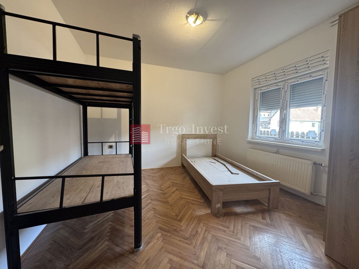 Casa Brodsko Vinogorje, Slavonski Brod, 220m2