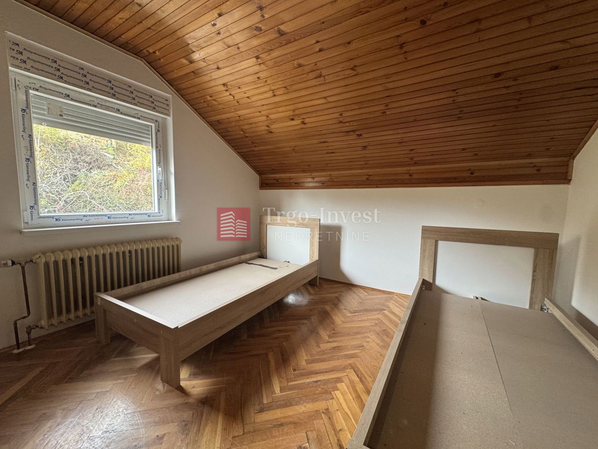 Casa Brodsko Vinogorje, Slavonski Brod, 220m2