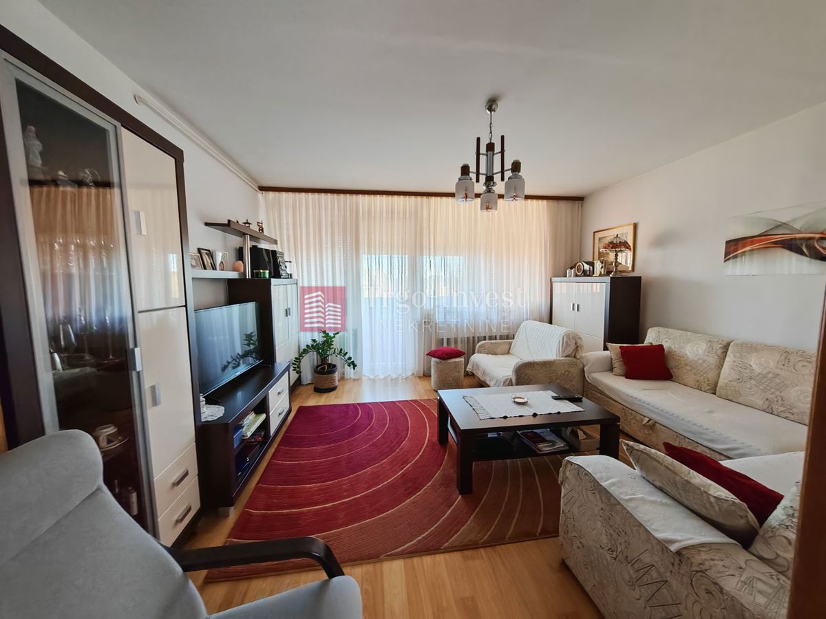 Appartamento Slavonija 1, Slavonski Brod, 67,28m2