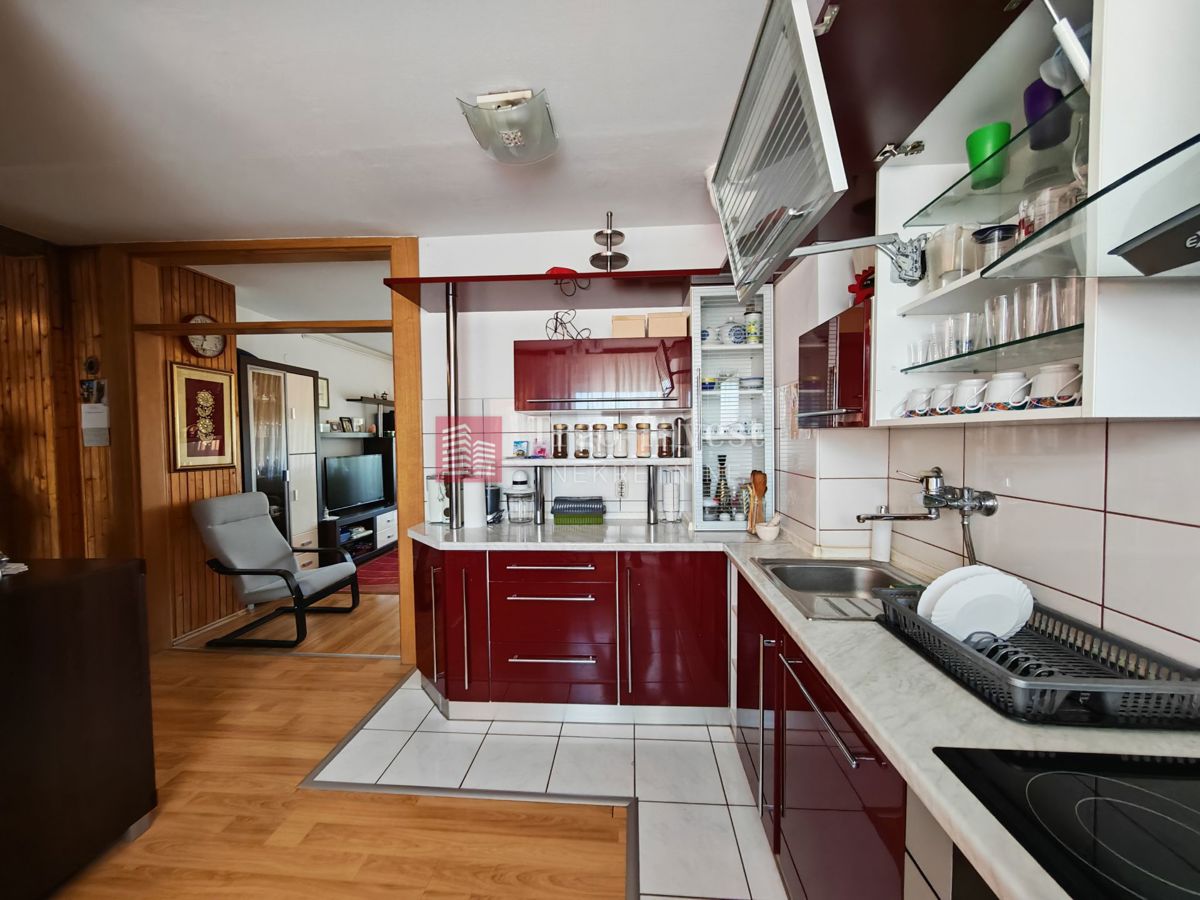 Appartamento Slavonija 1, Slavonski Brod, 67,28m2