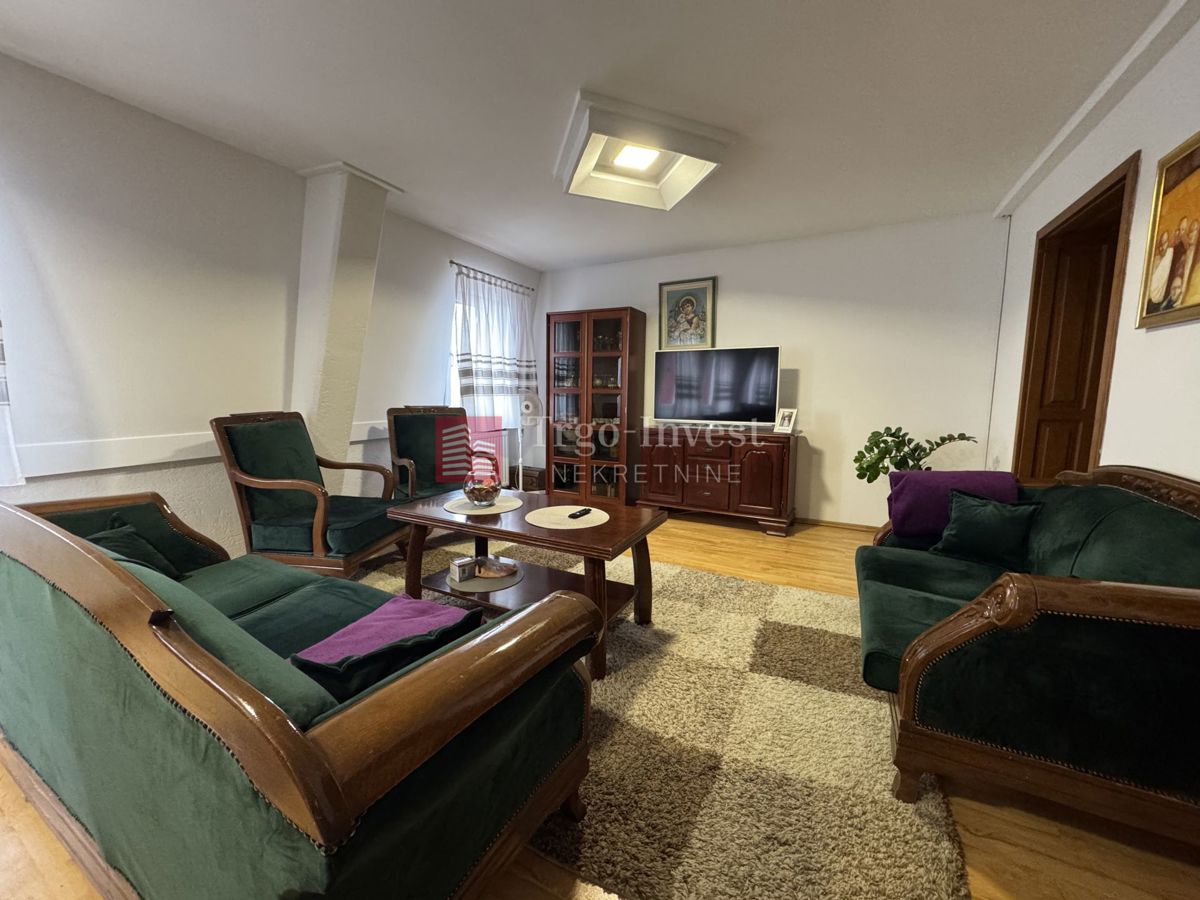 Appartamento Podvinje, Slavonski Brod, 147m2