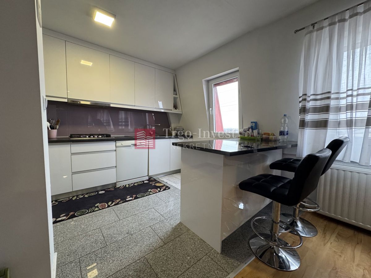 Appartamento Podvinje, Slavonski Brod, 147m2