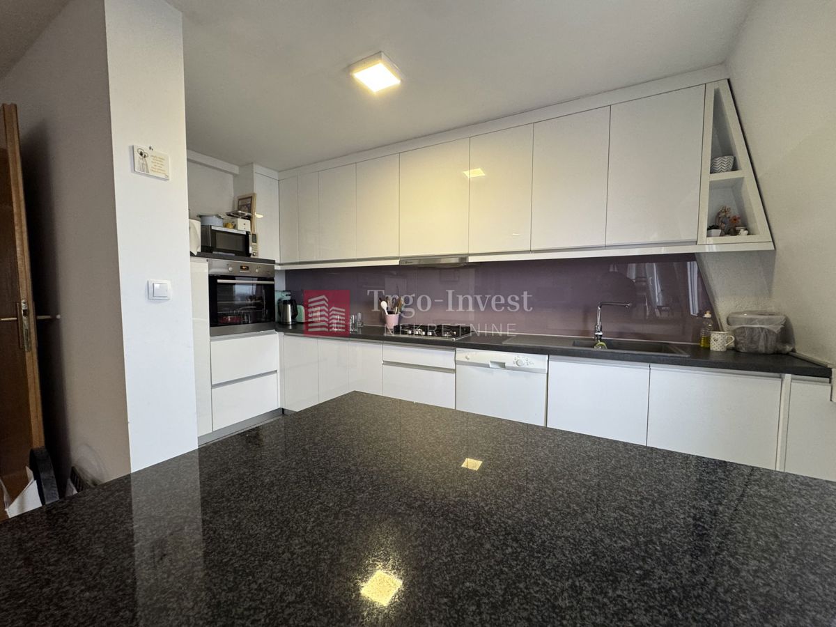 Appartamento Podvinje, Slavonski Brod, 147m2