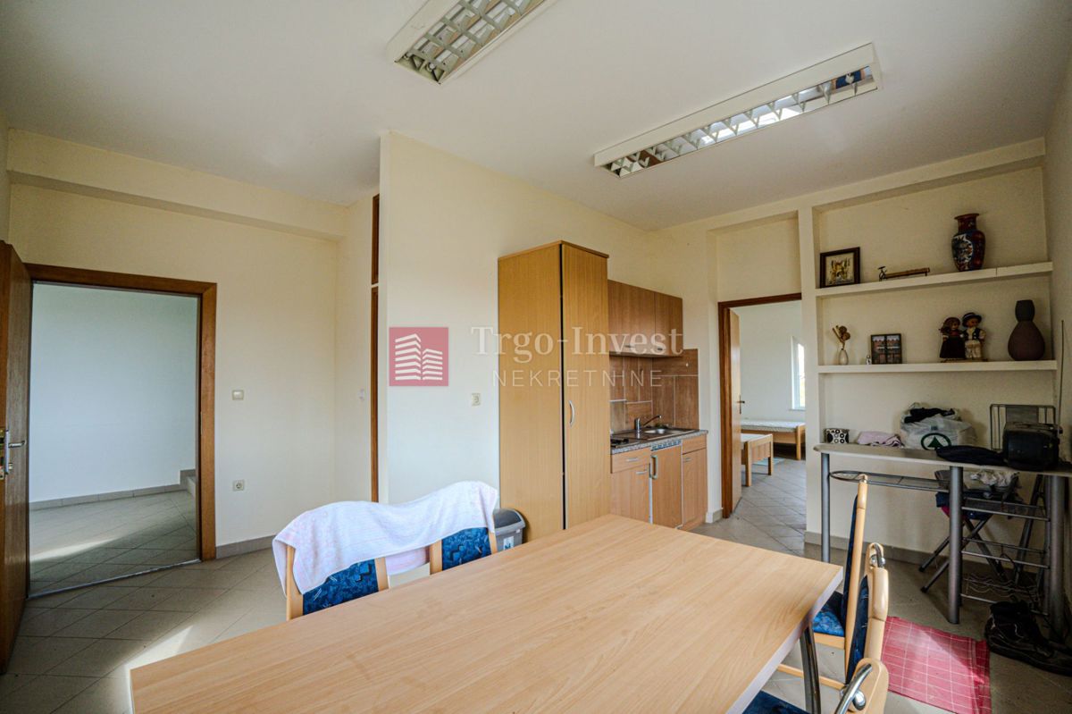 Commerciale Šestinac, Slavonski Brod, 357m2