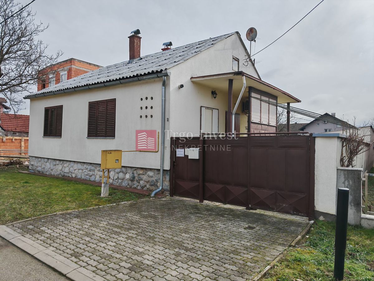 Casa Kolonija, Slavonski Brod, 75m2