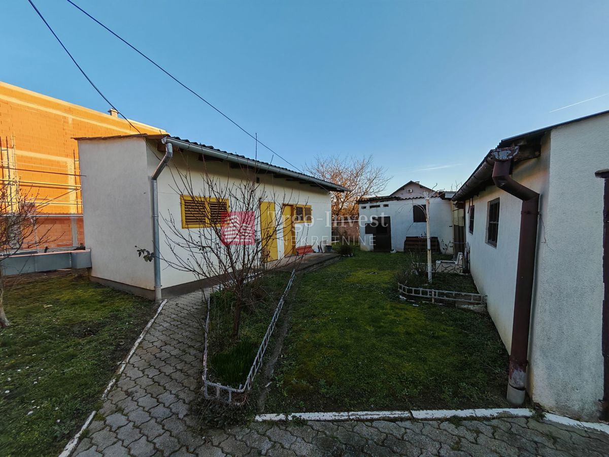 Casa Kolonija, Slavonski Brod, 75m2
