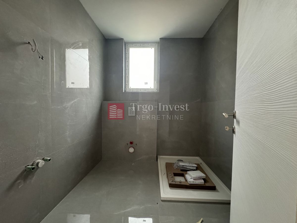 Appartamento Mikrorajon, Slavonski Brod, 70m2