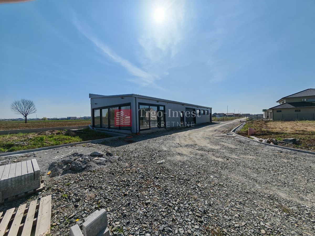 Commerciale Šestinac, Slavonski Brod, 244m2