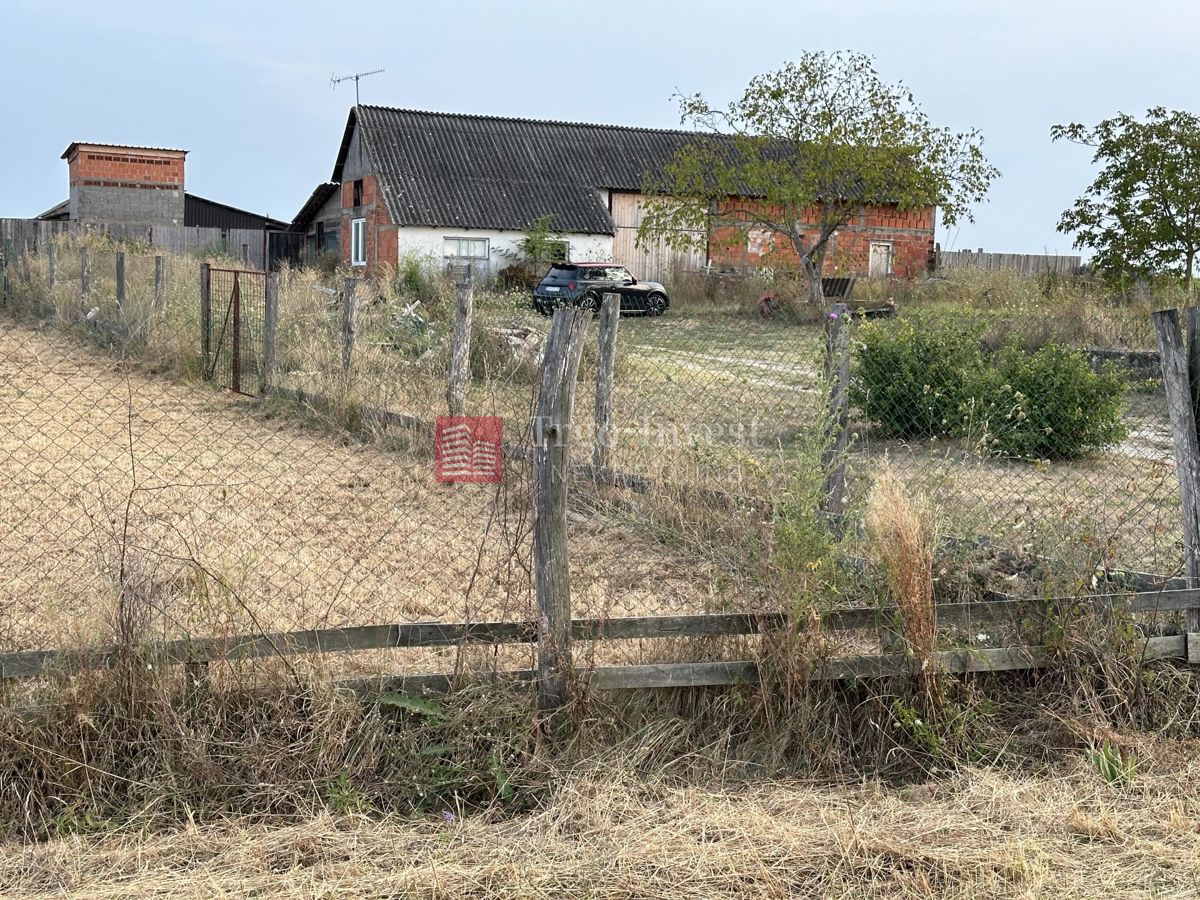 Terreno Trnjani, Garčin, TRNJANI., 22.300m2