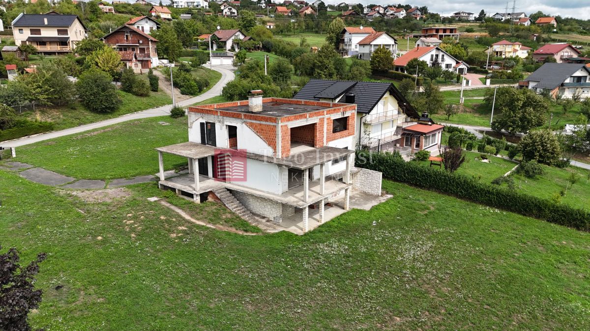 Casa Podvinje, Slavonski Brod, 409m2