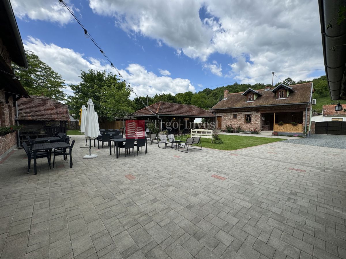 Casa Stara Kapela, Nova Kapela, 375m2