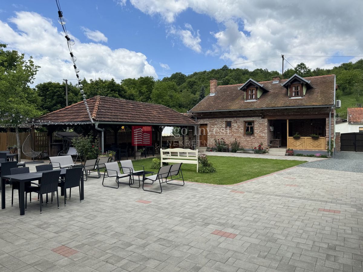 Casa Stara Kapela, Nova Kapela, 375m2