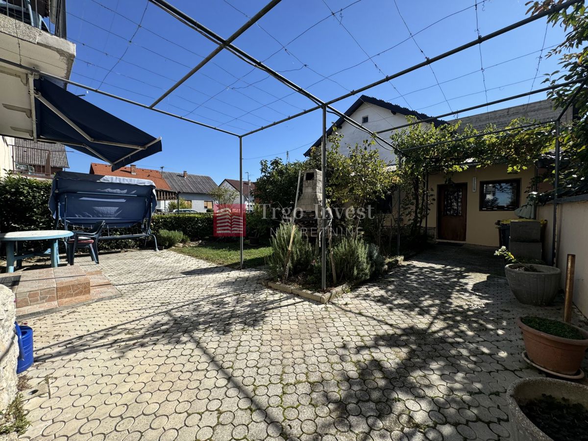 Casa Budainka, Slavonski Brod, 170m2