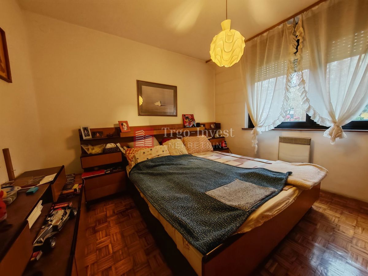 Appartamento Slavonija 1, Slavonski Brod, 87m2