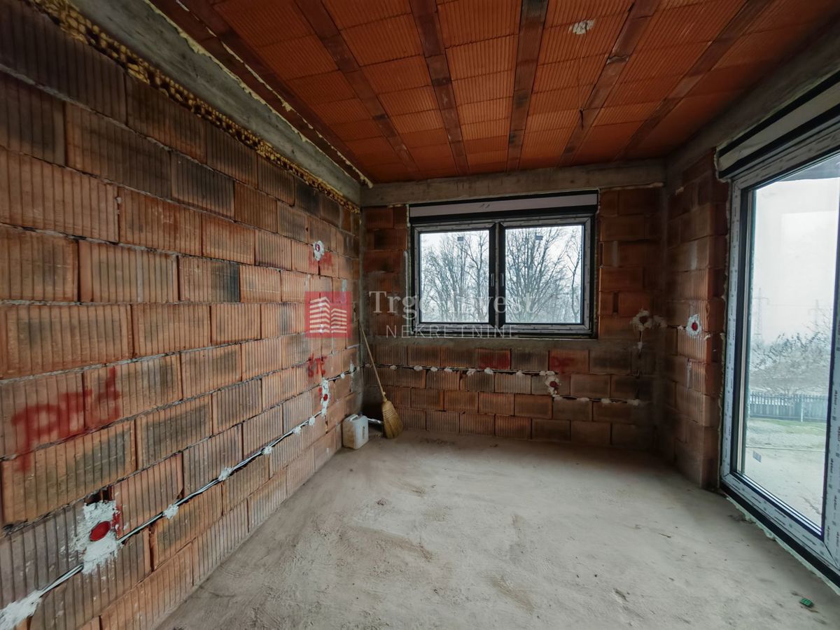 Casa Podvinje, Slavonski Brod, 190m2