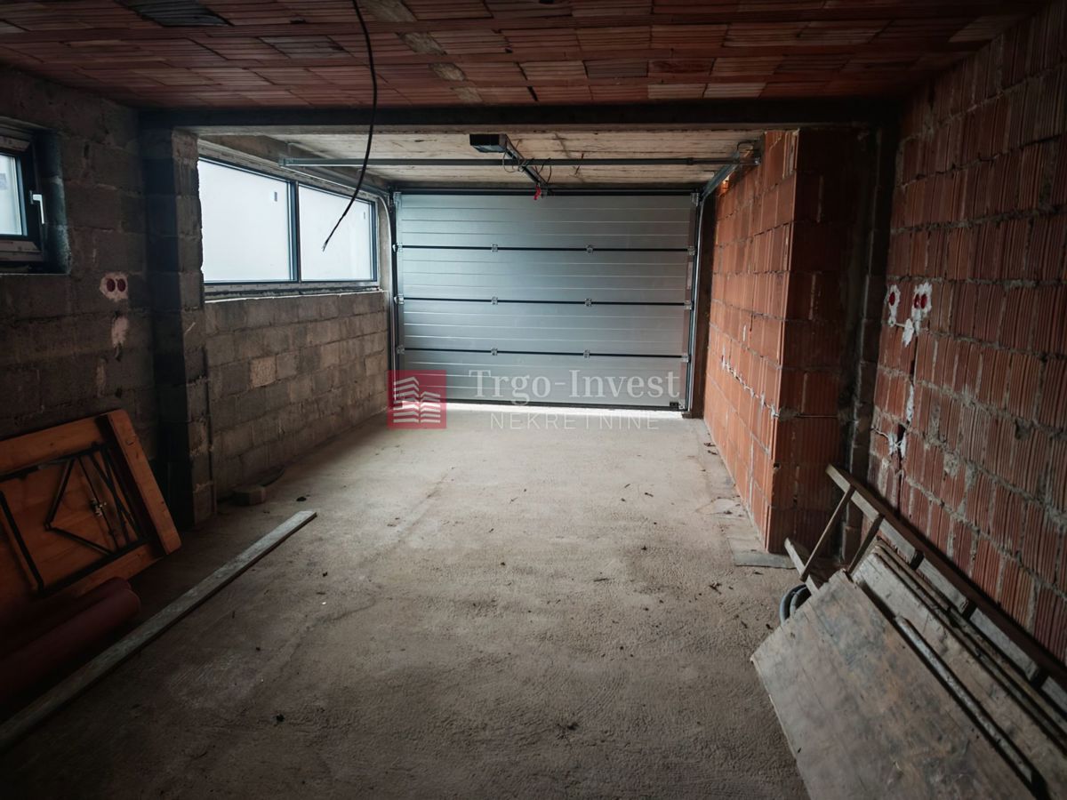 Casa Podvinje, Slavonski Brod, 190m2