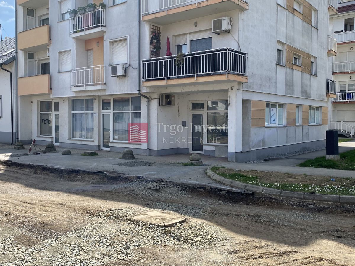 Commerciale Marsonija, Slavonski Brod, 52m2