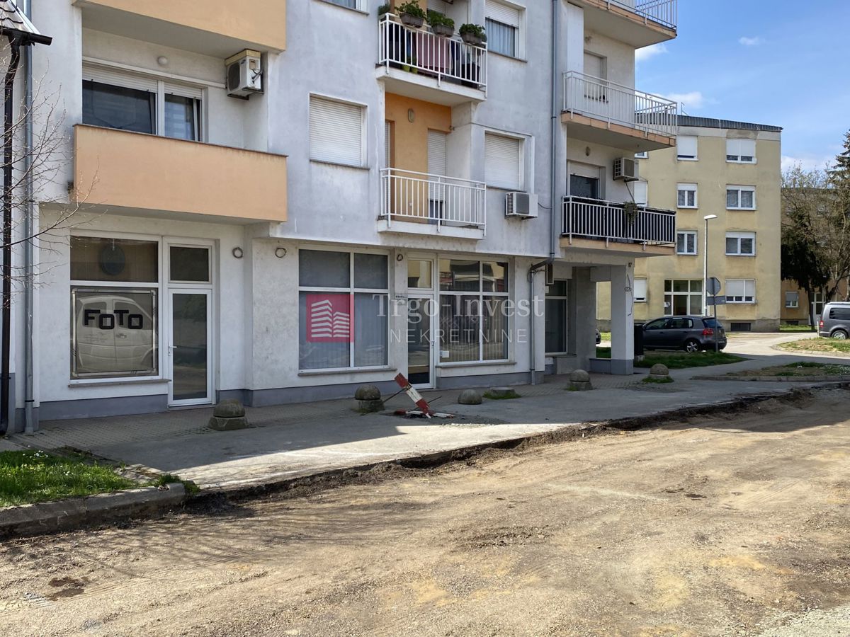 Commerciale Marsonija, Slavonski Brod, 52m2