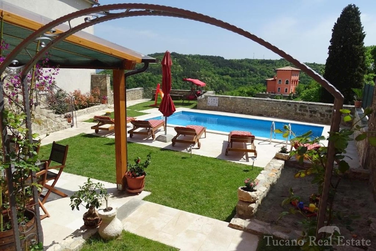 Casa Oprtalj