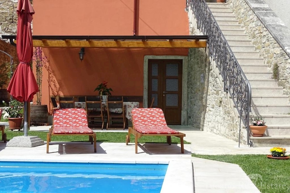 Casa Oprtalj