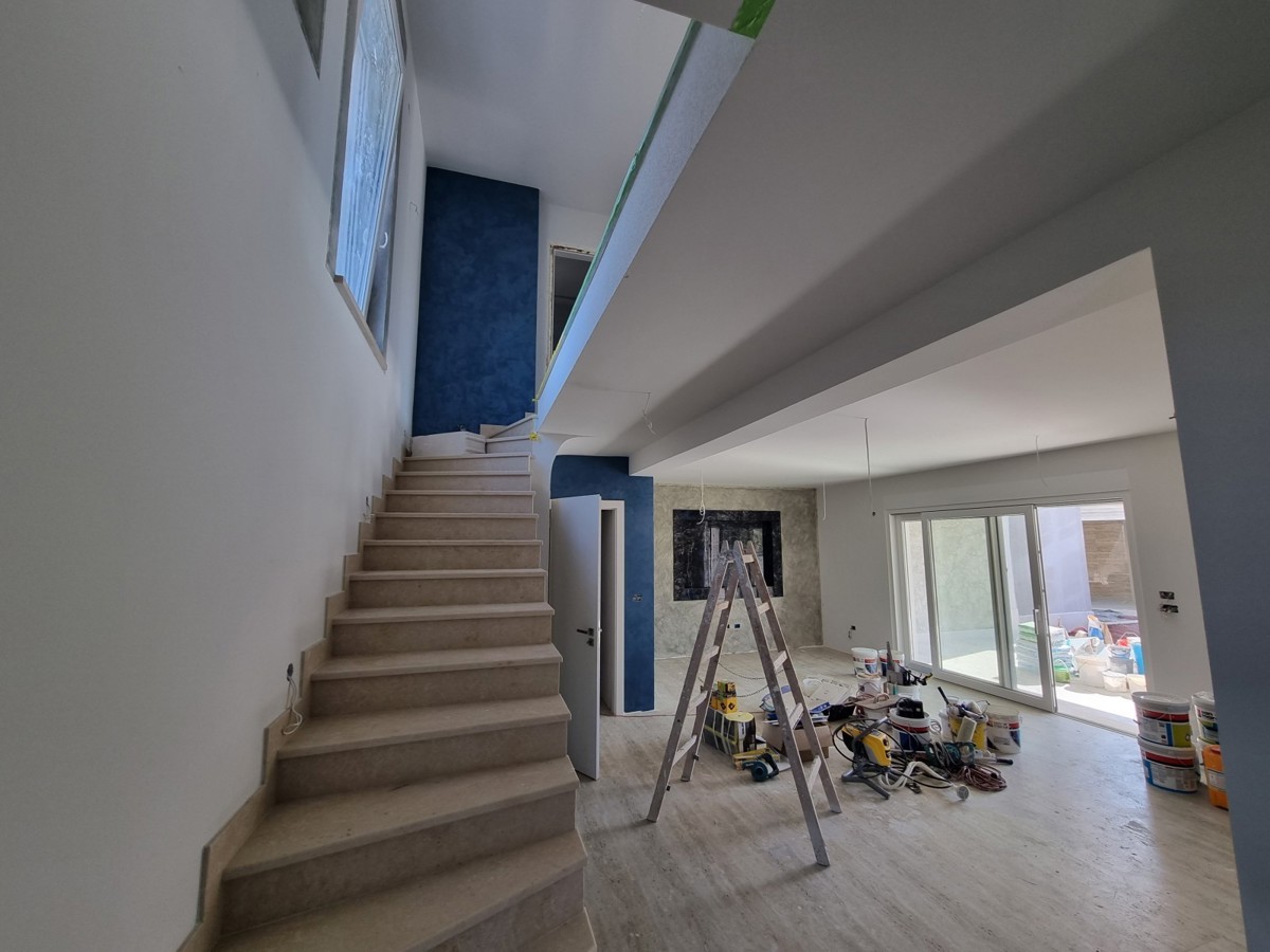 Bella casa bifamiliare con piscina nelle vicinanze di Buie