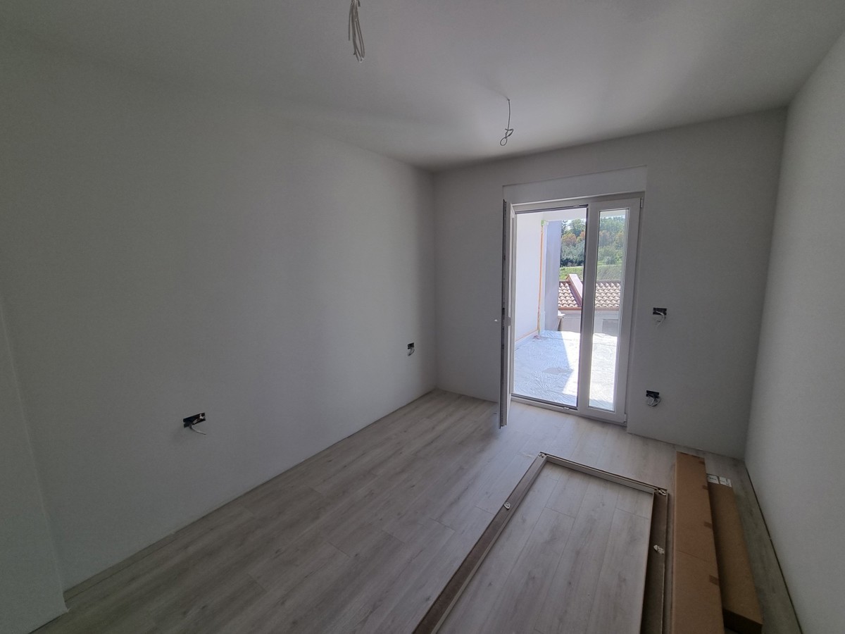 Bella casa bifamiliare con piscina nelle vicinanze di Buie