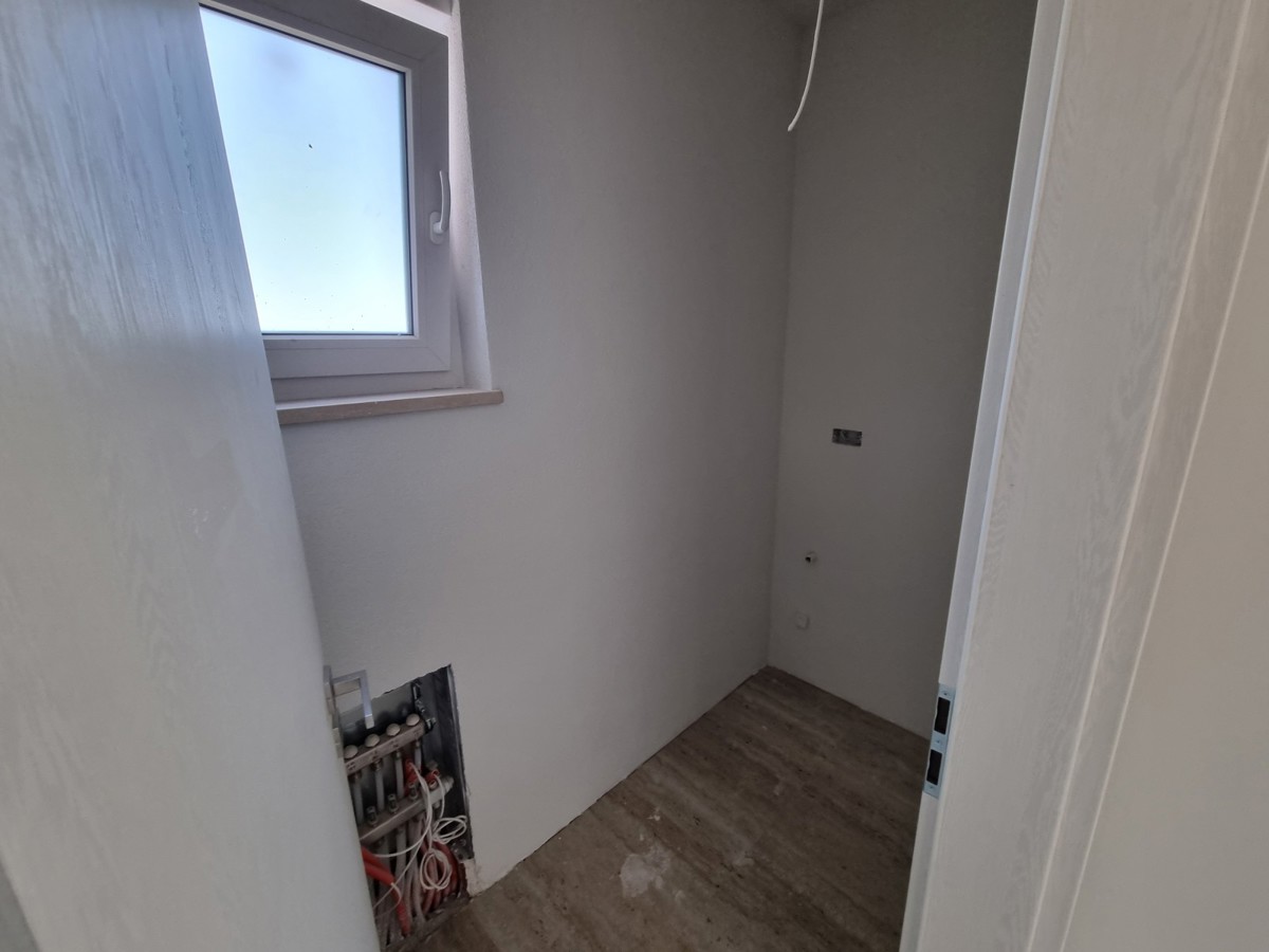 Bella casa bifamiliare con piscina nelle vicinanze di Buie