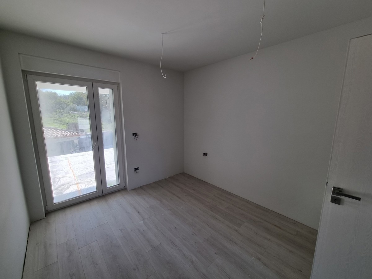 Bella casa bifamiliare con piscina nelle vicinanze di Buie