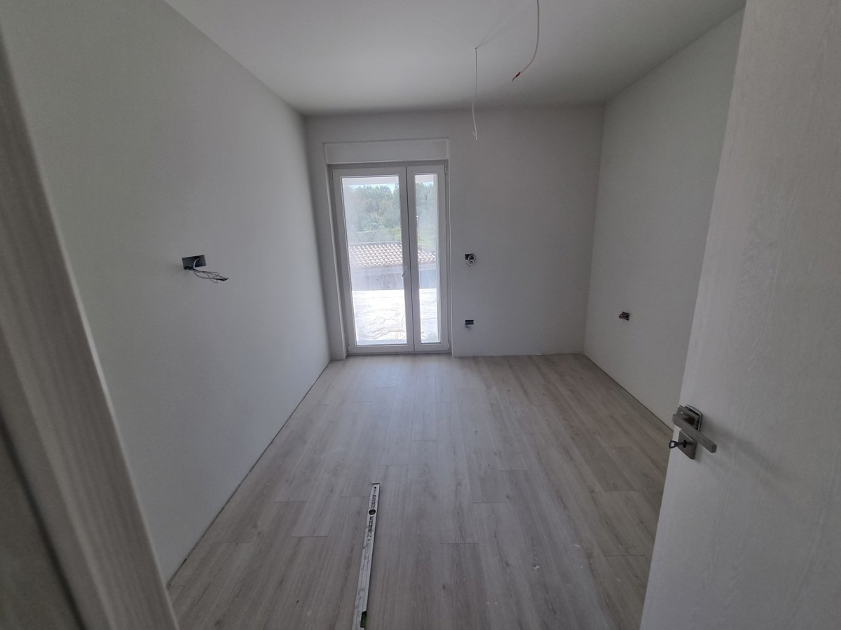 Bella casa bifamiliare con piscina nelle vicinanze di Buie