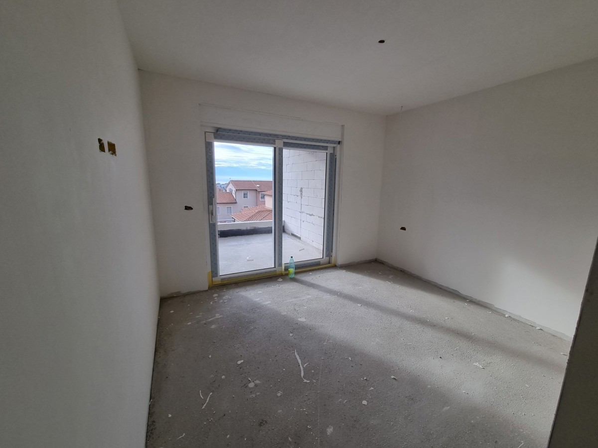 Appartamento al 2° piano con vista sul mare a Cittanova