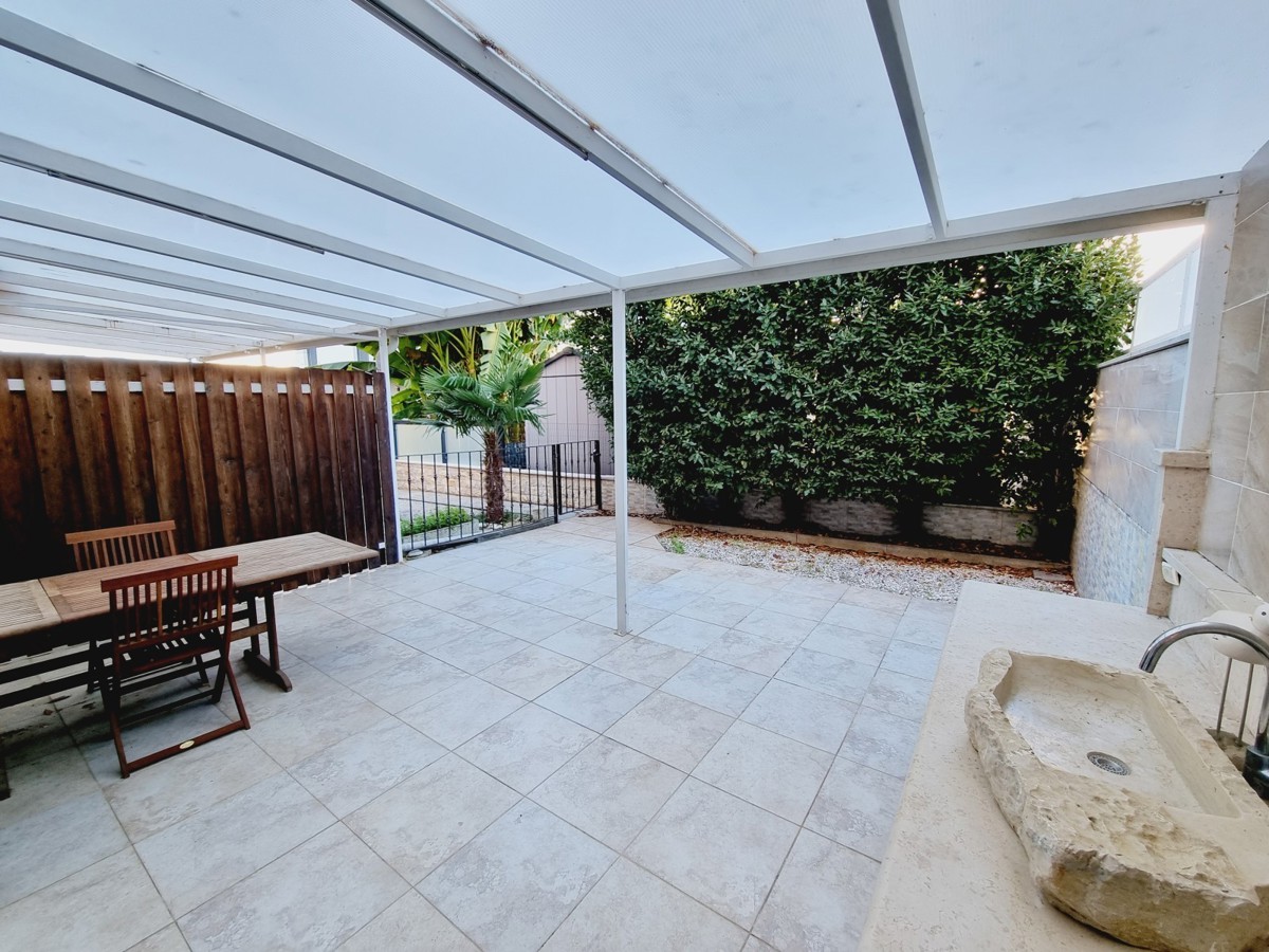 Bellissimo appartamento ristrutturato con giardino vicino al centro di Cittanova