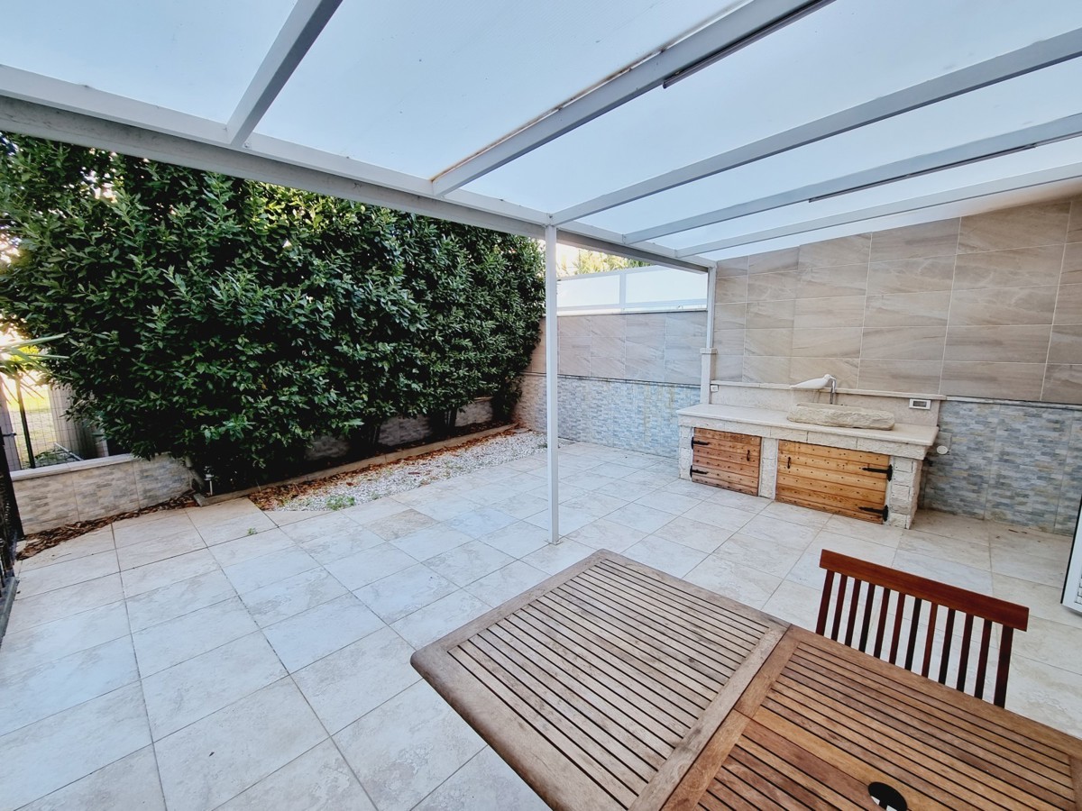 Bellissimo appartamento ristrutturato con giardino vicino al centro di Cittanova