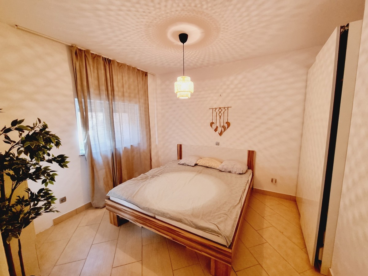 Bellissimo appartamento ristrutturato con giardino vicino al centro di Cittanova