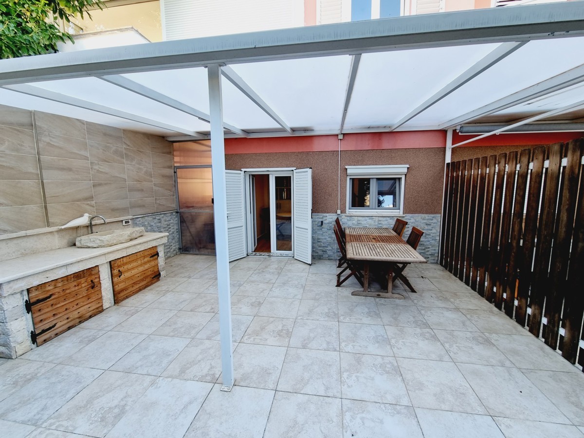 Bellissimo appartamento ristrutturato con giardino vicino al centro di Cittanova