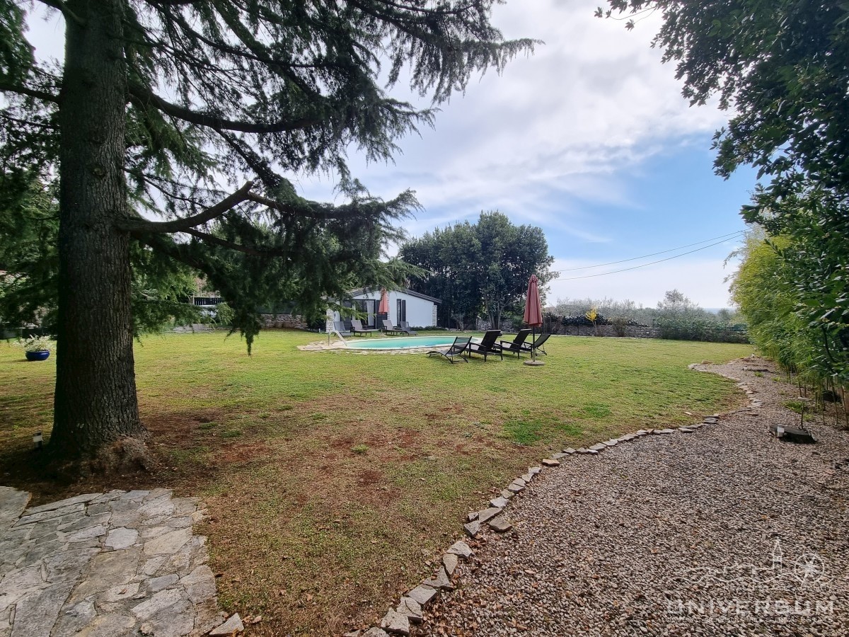 Villa in pietra con vista mare a Umag - Umago