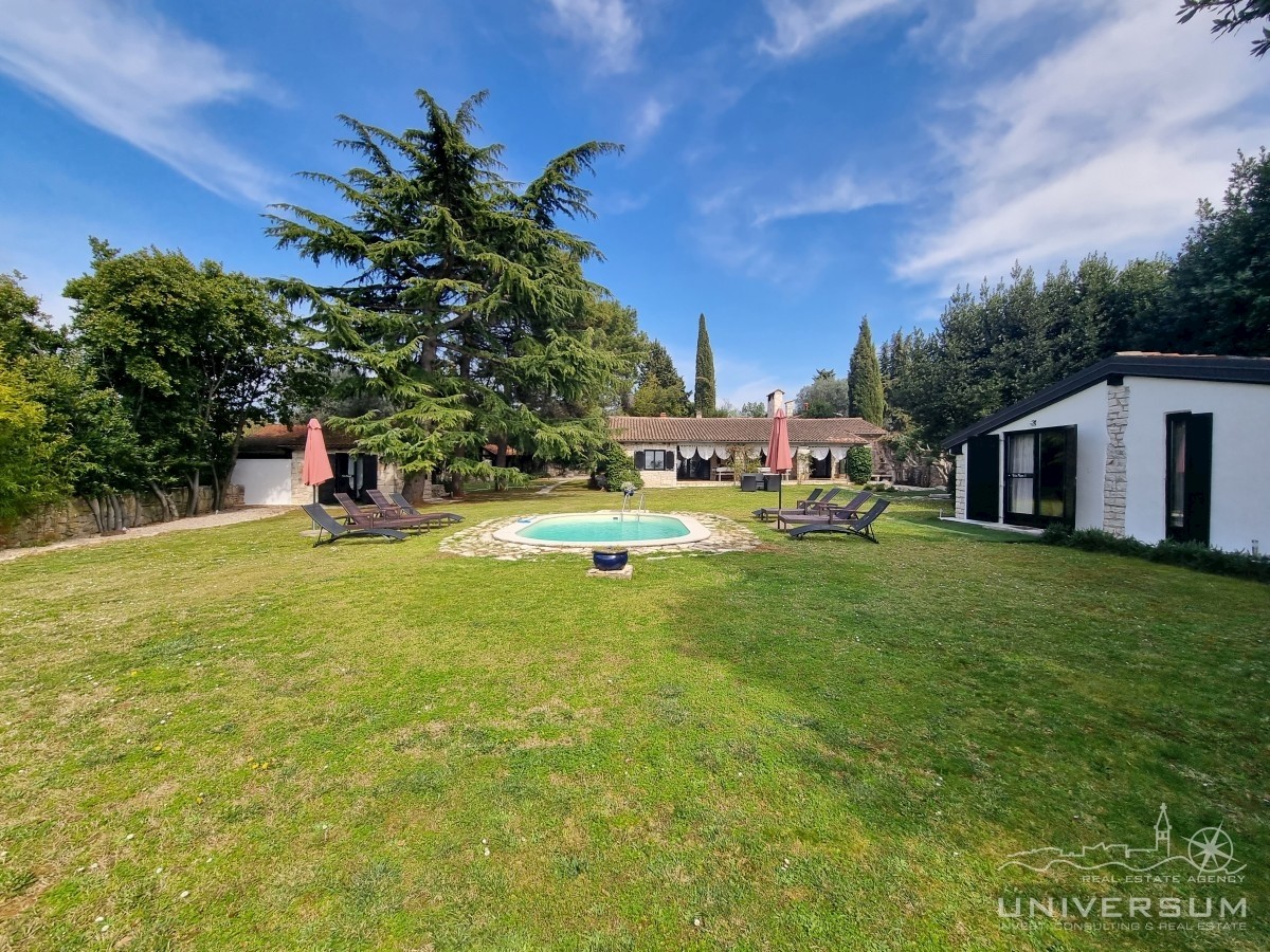 Villa in pietra con vista mare a Umag - Umago