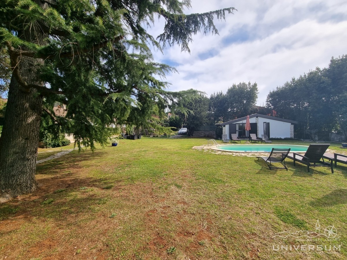 Villa in pietra con vista mare a Umag - Umago