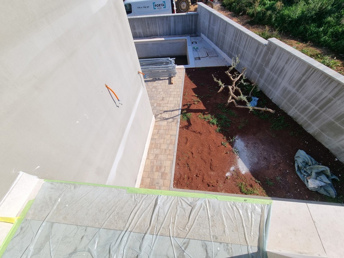 Residenza duplex con piscina vicino a Buje