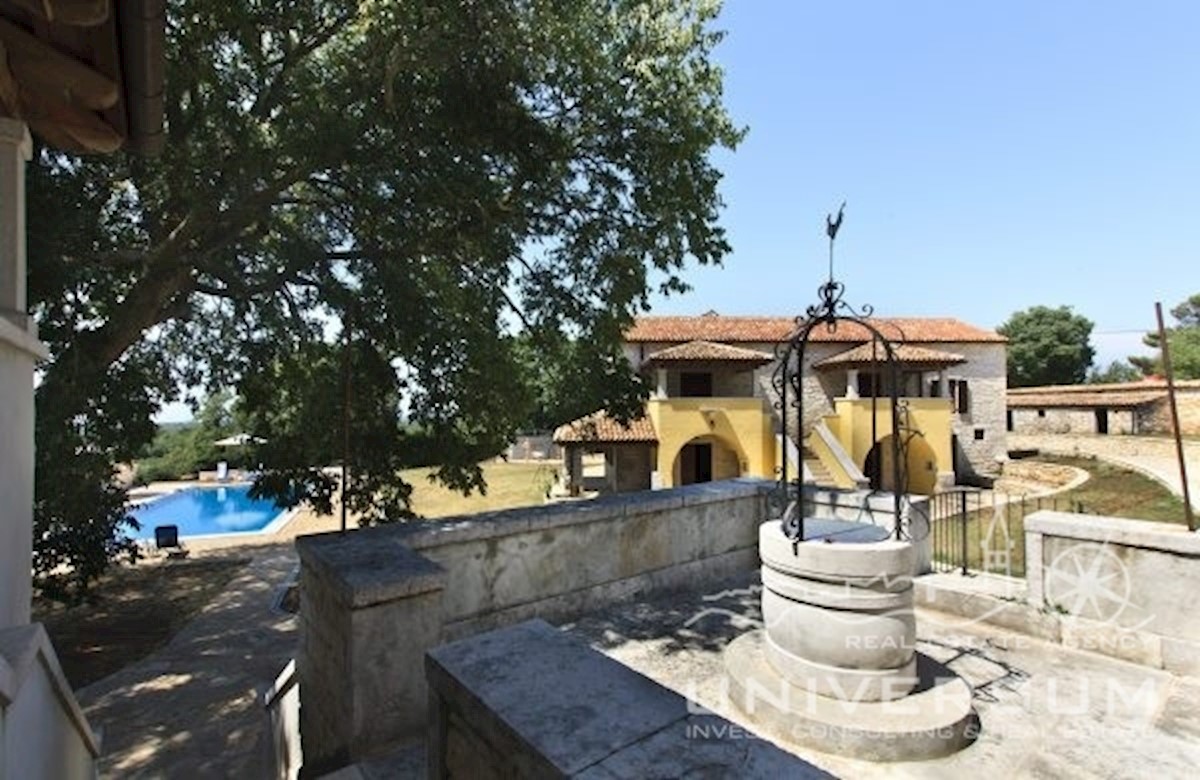 Villa in pietra con vista mare ai dintorni di Poreč - Parenzo