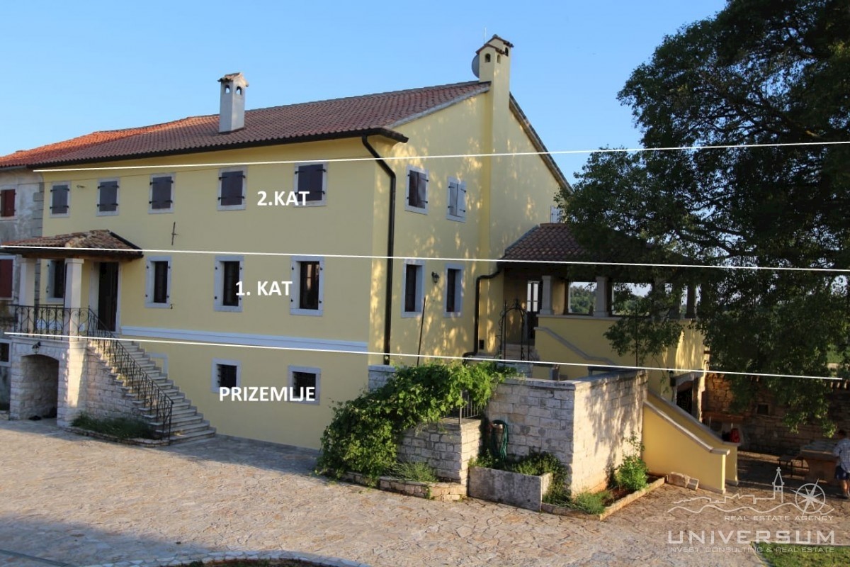 Villa in pietra con vista mare ai dintorni di Poreč - Parenzo